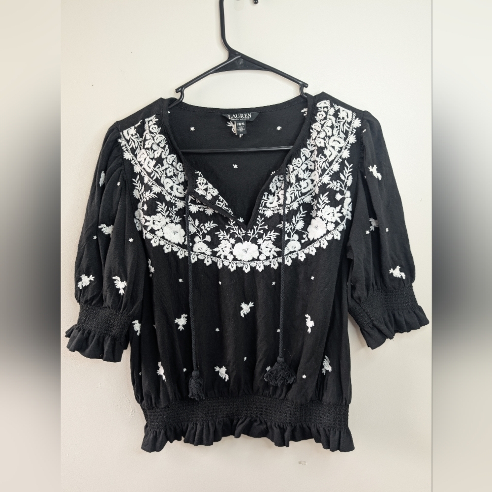 Ralph Lauren Black Embroidered Women's Top Petite Medium
